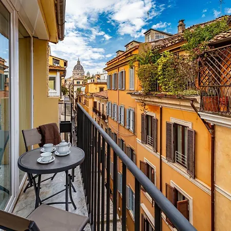 Luxury Over Time Apartment Rome